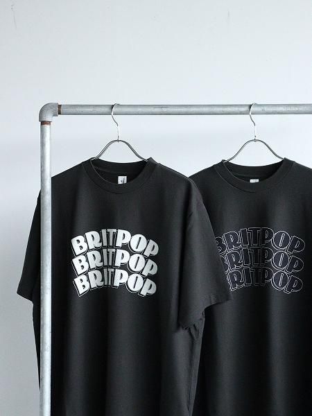 blurhms ROOTSTOCK BRITPOP Print Tee WIDE (#bROOTS25S34A)
