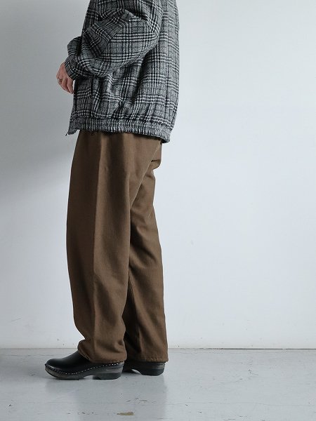 blurhms ROOTSTOCKSoft&Hard Sweat Pants / KhakiBrown