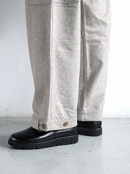 eleven 2nd Wool Flannel Cargo Pants / Beige