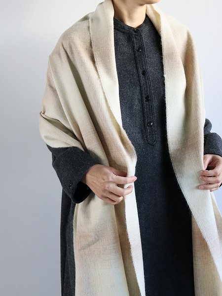 loomer (ルーマー)　Natural Wool Ombre Check Stole