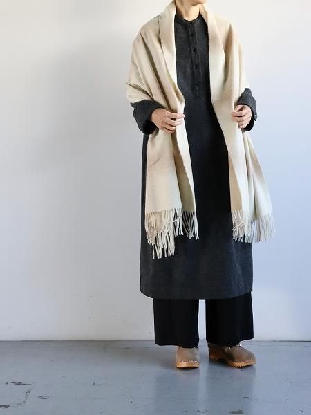 loomer (롼ޡ)Natural Wool Ombre check Stole