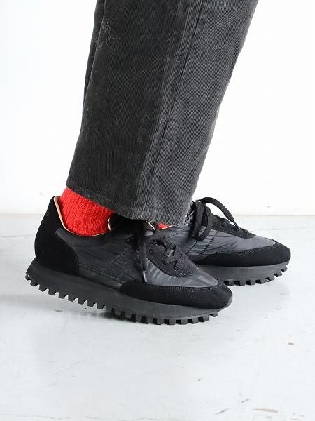 NOVESTA MARATHON RUNNER SUPER TRAIL / ALL BLACK