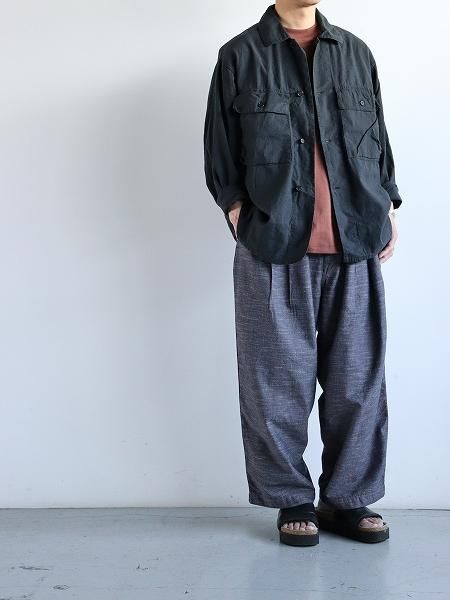 roundaboutRandom Twist 2tuck Pants / Black