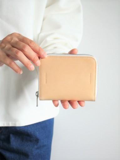 Hender Scheme square zip purse   patent natural   ALPOA