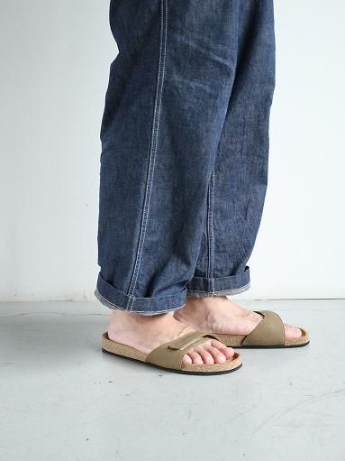 ERA. BUBBLE CALF ONEMILE SANDAL 「KAMAKURA」 - TAUPE