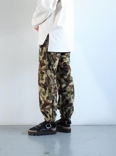 Needles Sportwear ZIPPED W.U. PANT - MICRO FUR / PAPILLON CAMO