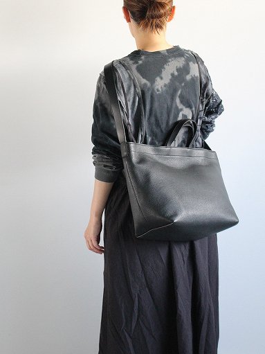 Aeta (アエタ) SHOULDER TOTE TF：M / BLACK (PG55) (PEBBLE GRAIN