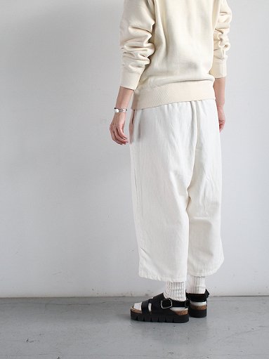 R＆D.M.Co-（オールドマンズテイラー）LINEN CORDUROY GUM PANTS / White