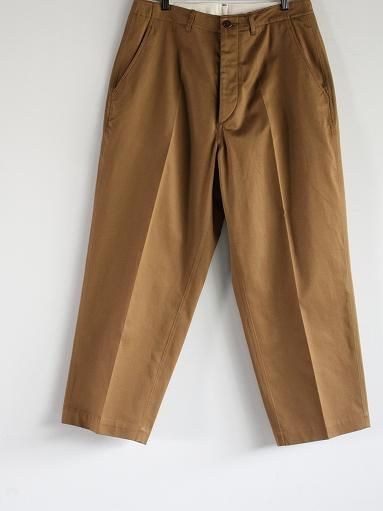 blurhms ROOTSTOCK Chino Pants / KhakiBeige