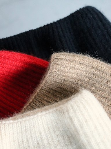 loomer (ルーマー)　Cashmere Neck Warmer (カシミヤ ネックウォーマー)