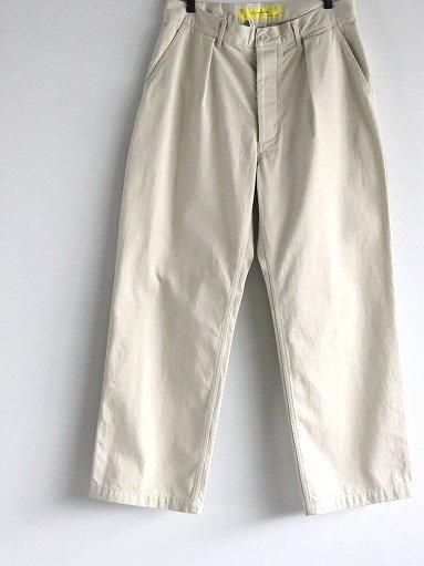 necessary or unnecessary チノパンW30 NECESSARY or UNNECESSARY WIDE [NAVY] - Fresh Service