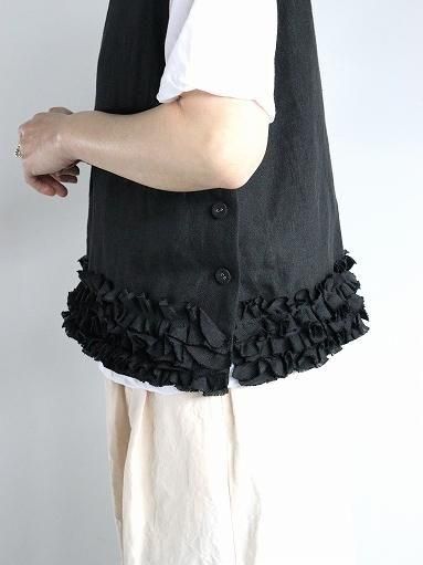 R&D.M.Co-(オールドマンズテーラー) FRILL DECOLATION BUTTON BIB