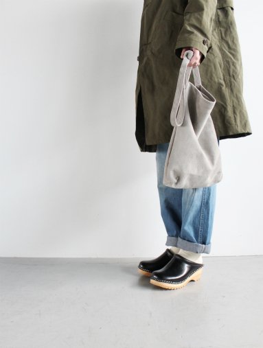 Hender Scheme pig shoulder big - ALPOA