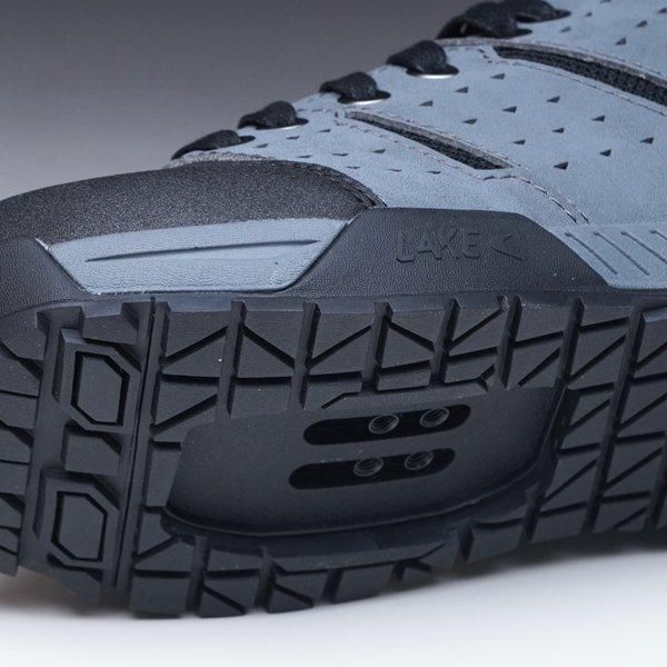 Bergページ 本革が特徴のサイクリングシューズ専業メーカー『LAKE』の国内