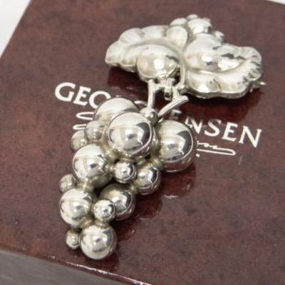 多少のキズやくすみがございますGEORG JENSEN ジョージシェンセン ムーンライト グレープ ブローチ