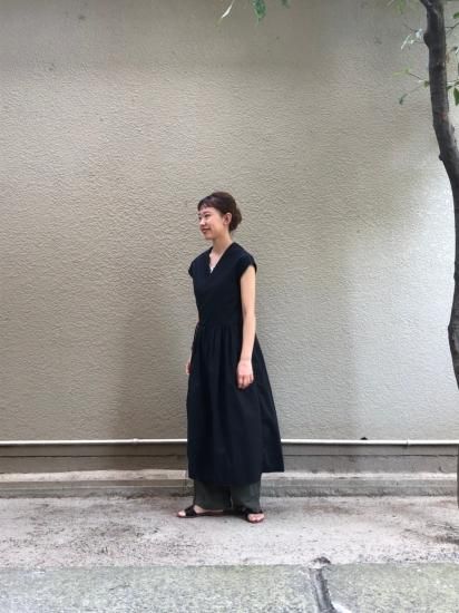 カシュクールワンピース - Lilla Blomma カシュクールワンピース - Lilla Blomma