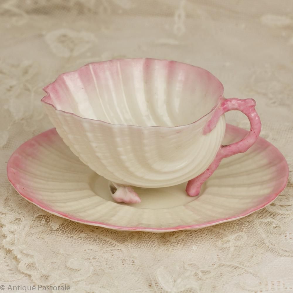 Belleek = カップ&ソーサー = クローバー (1級品) Z -