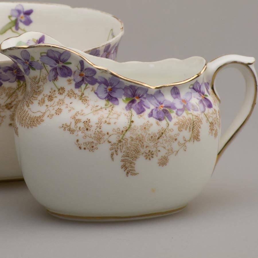 すみれのドレス」 ロイヤルドルトン クリーマー＆シュガー