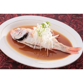 「広東料理の華」 季節魚の清蒸し