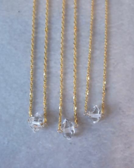 <img class='new_mark_img1' src='https://img.shop-pro.jp/img/new/icons14.gif' style='border:none;display:inline;margin:0px;padding:0px;width:auto;' />14KGFHerkimer diamond necklace