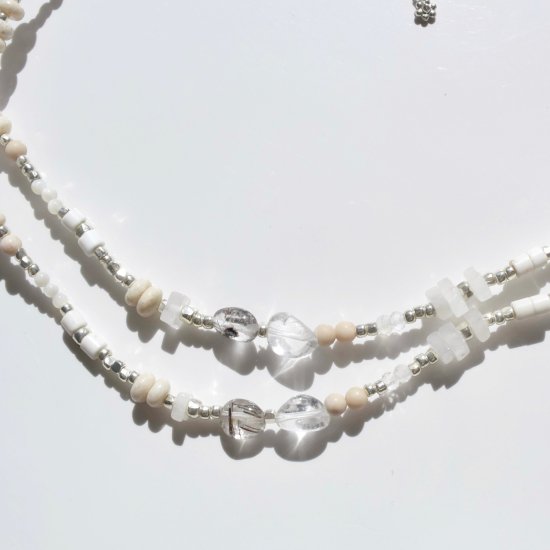 <img class='new_mark_img1' src='https://img.shop-pro.jp/img/new/icons14.gif' style='border:none;display:inline;margin:0px;padding:0px;width:auto;' />〈 Natural Beads Necklace〉25