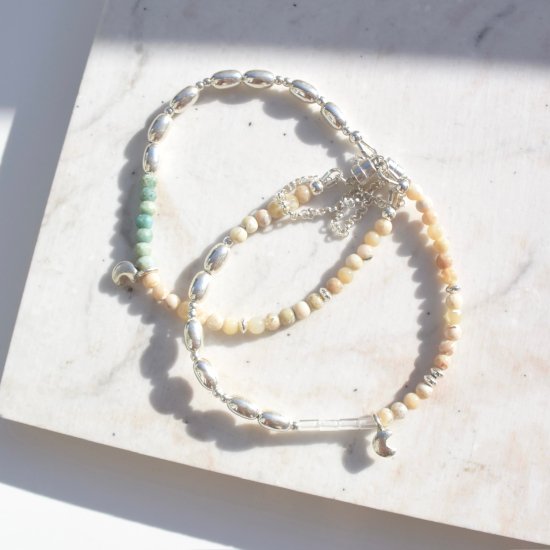 <img class='new_mark_img1' src='https://img.shop-pro.jp/img/new/icons14.gif' style='border:none;display:inline;margin:0px;padding:0px;width:auto;' />〈 Moon×African opal 〉Bracelet