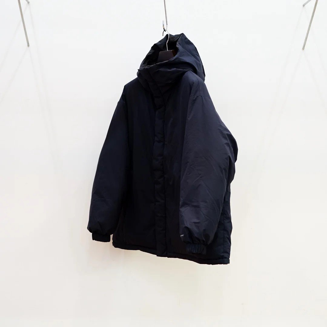 Graphpaper (グラフペーパー)PERTEX Shield Riversible Hooded Down  (GM243-20158B)/Black