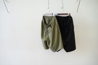UNIVERSAL PRODUCTS(ユニバーサルプロダクツ)Baggy Shorts/Olive/Black/