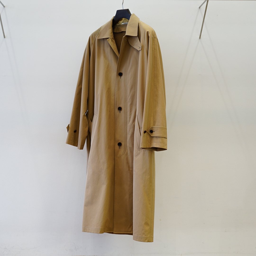 AURALEE(オーラリー)Finx Hard Twist Gabardine Soutien Collar Coat