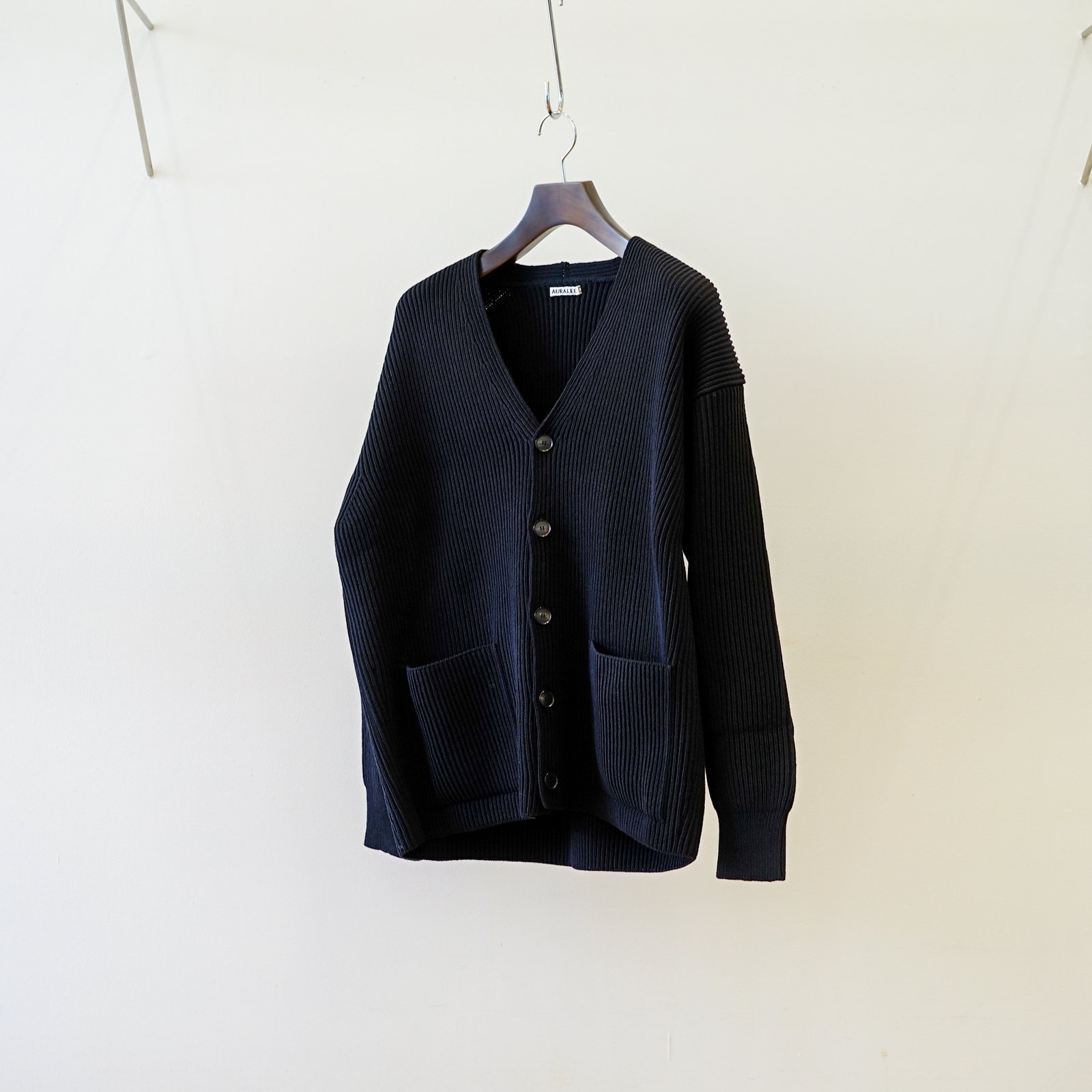 AURALEE(オーラリー)Super Fine Wool Rib Knit Big Cardigan(A22AC01RK)/Black