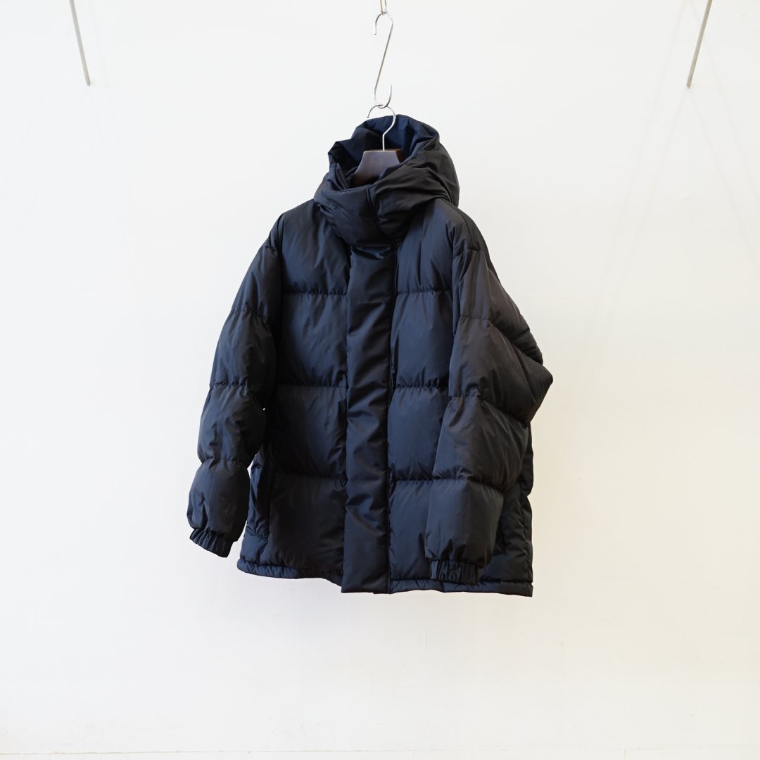 Graphpaper(グラフペーパー)PERTEX Riversible Hooded Down(GM223-20184)