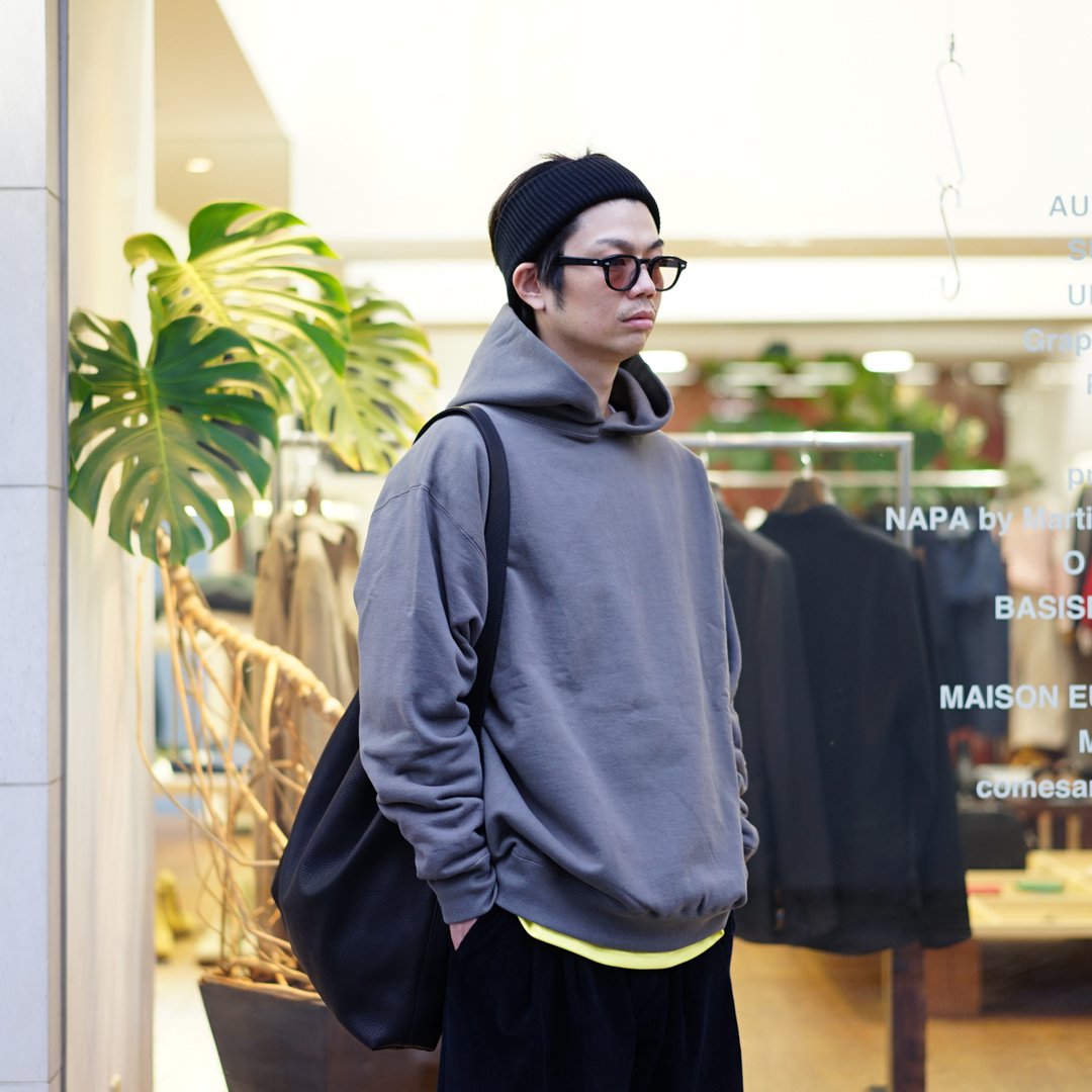 EASTFAREAST(イーストファーイースト)Model 014 Baloon Hoodie/Satsuma