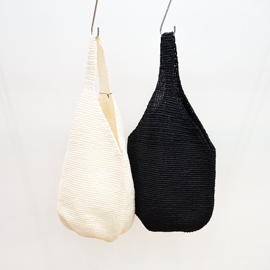 [unisex] Aeta(アエタ)Paper Yarn Shoulder:L (PY09)/Natural/Black
