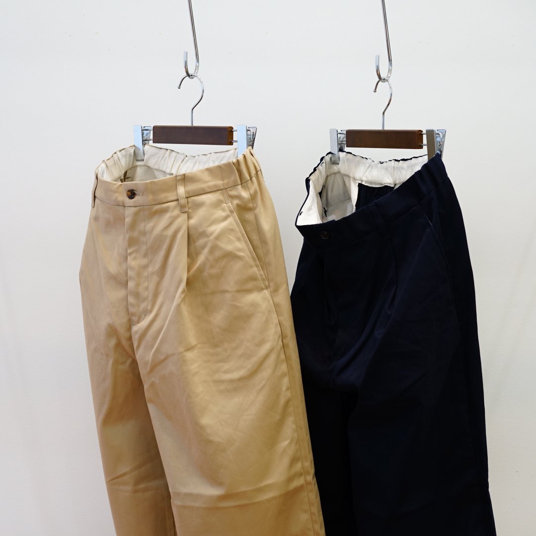 Graphpaper(グラフペーパー)Suvin Chino Wide Straight Trousers(GM232