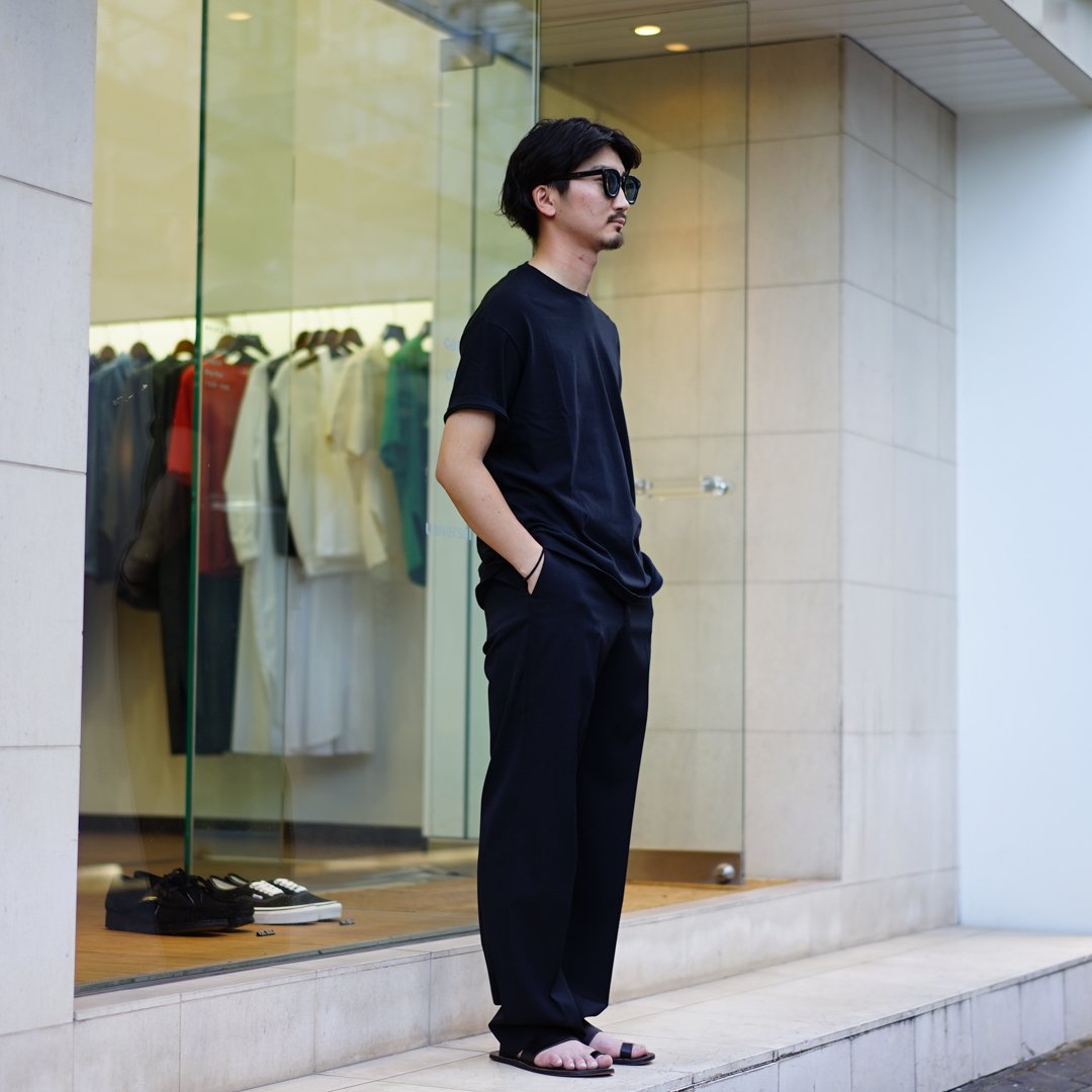 AURALEE(オーラリー)Light Wool Max Gabardine Slacks(A23AP02MG)/Top