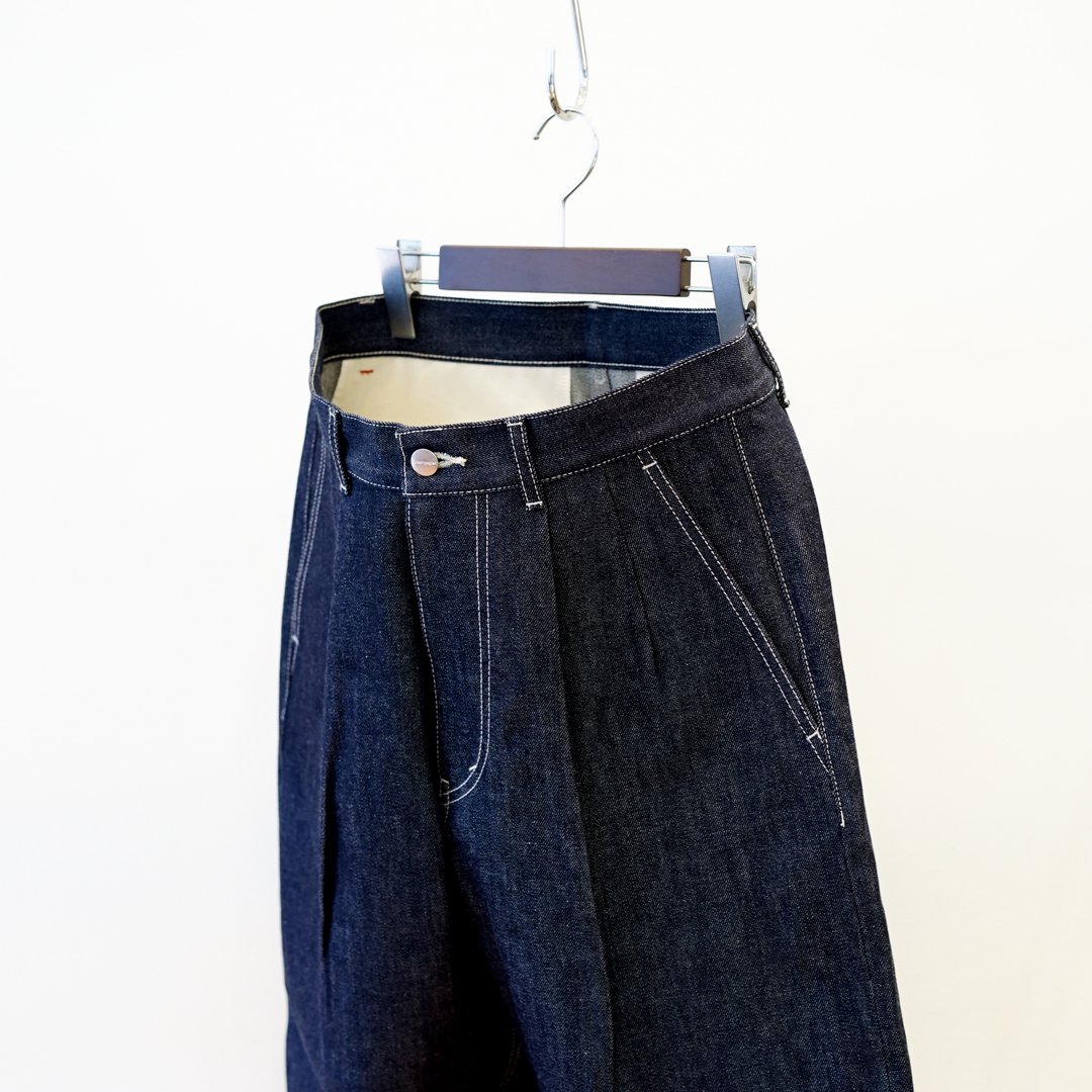 Graphpaper(グラフペーパー) Selvage Denim Two Tuck Tapered Pants