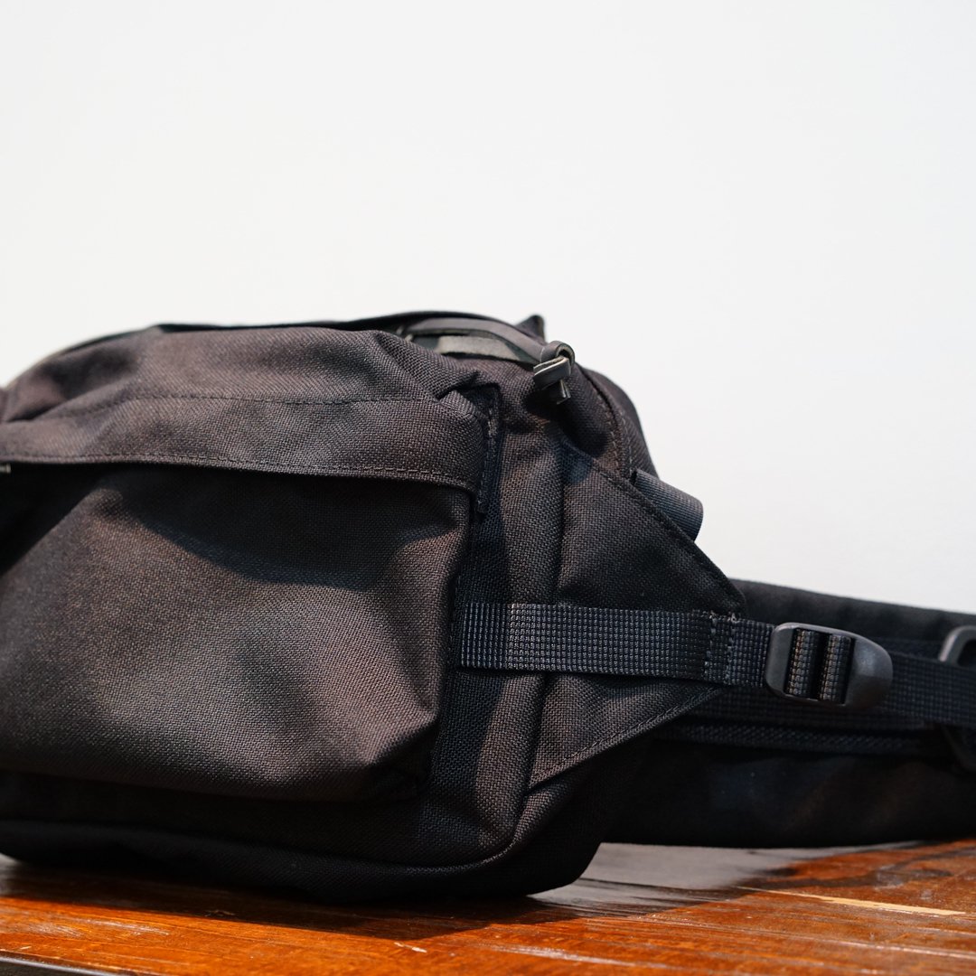 Aeta(アエタ)Waist Bag S(NY11)/Black