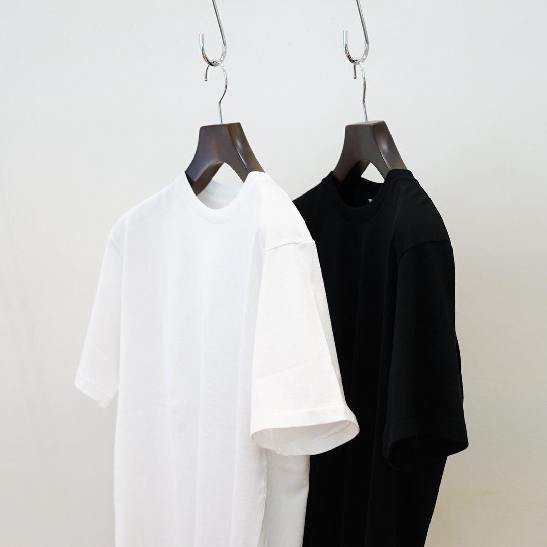 AURALEE (オーラリー)Luster Plating Tee(A00SP02GT)/White/Black/