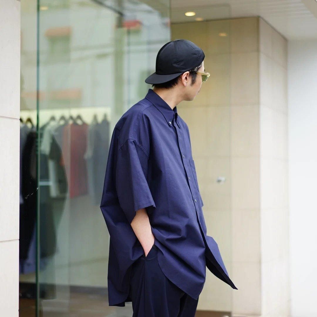Graphpaper(グラフペーパー)Oxford S/S Oversized B.D Shirt Graphpaper(グラフペーパー)Oxford S/S Oversized B.D Shirt