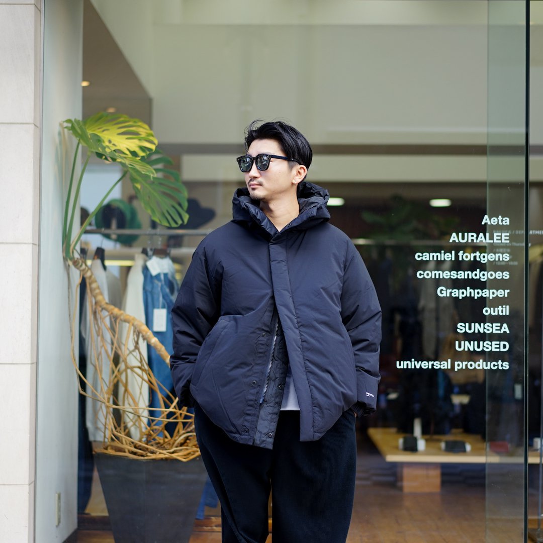 Graphpaper (グラフペーパー)PERTEX Shield Riversible Hooded Down  (GM243-20158B)/Black