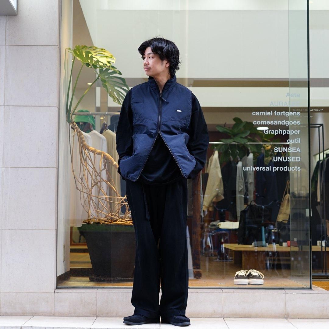 24AW FARAH ファーラー Nylon Zip Up Vest ベスト 黒 セール】FARAH Nylon Zip Up Vest（ダウンベスト）｜FARAH