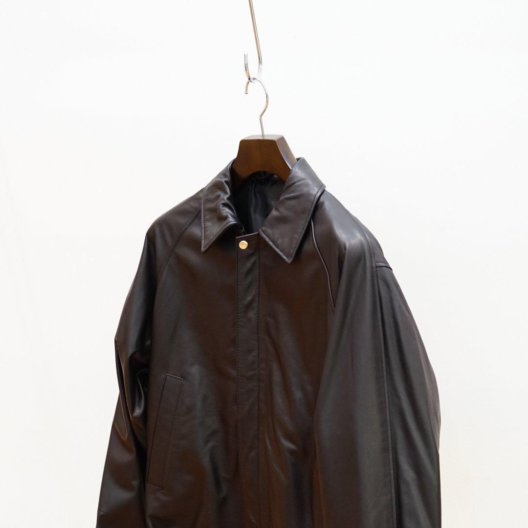 UNIVERSAL PRODUCTS. 25SS/春夏 カウレザーを使用した3型が発売