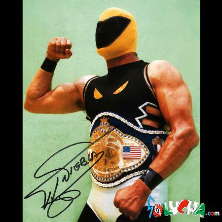 SOLUCHA.com / Tinieblas Autographed Photo / ティニエブラス サイン入ブロマイド