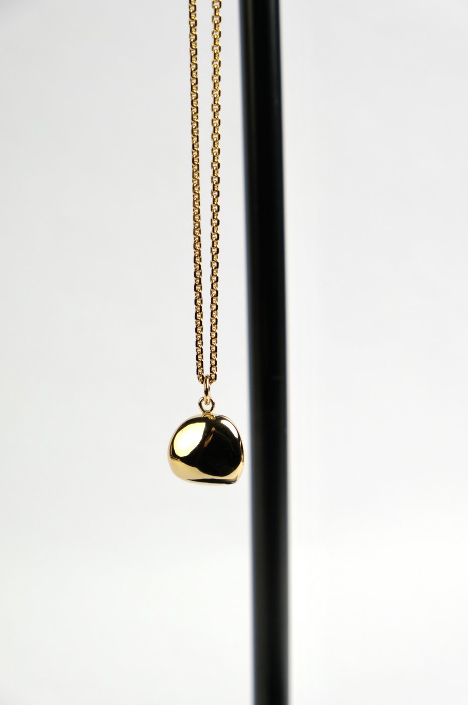 R.ALAGAN ララガン-AWKWARD BALL NECKLACE-GOLD - LOCALERS