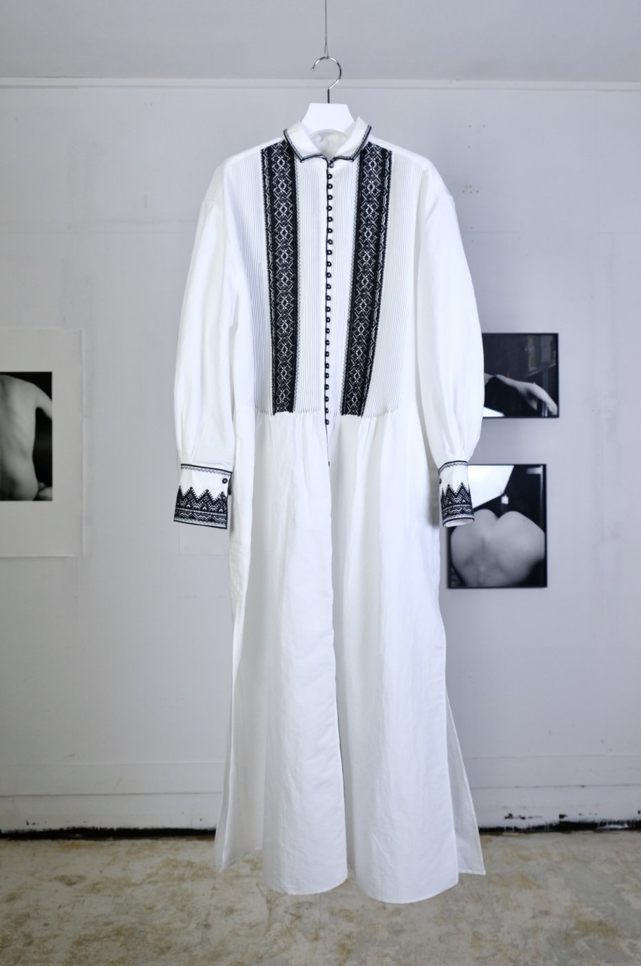 CURRENTAGE カレンテージ-EMBROIDARY DRESS-WHITE