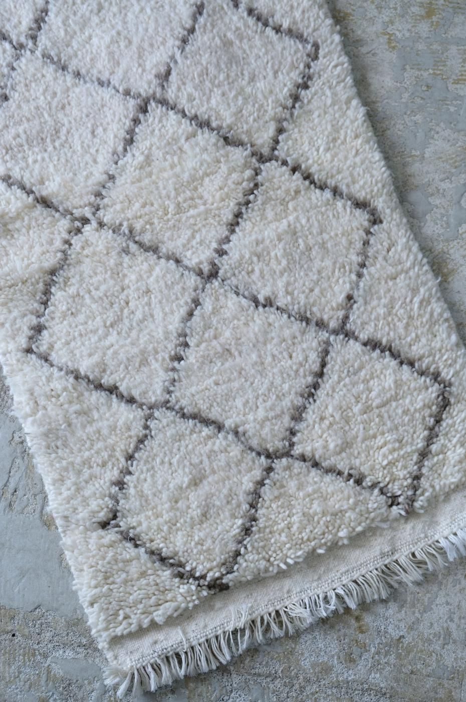 MOROCCAN BENI OUARAIN VINTAGE RUG-å饰 ٥˥-