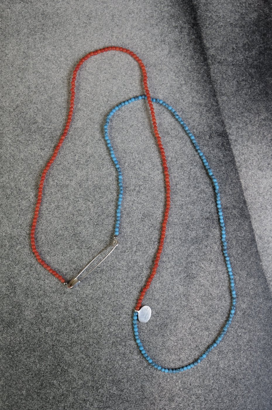 NOMA t.d. -ノーマティーディ-PIN & BEADS NECKLACE-SILVER / TURQUOISE x RED