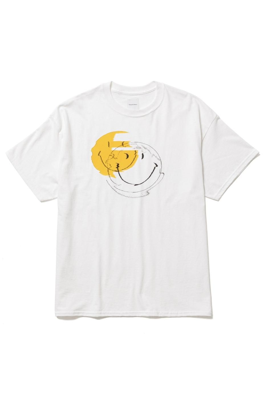 <img class='new_mark_img1' src='https://img.shop-pro.jp/img/new/icons20.gif' style='border:none;display:inline;margin:0px;padding:0px;width:auto;' />30%OFFSasquatchfabrix. åե֥å- ERROR SMILE T-SHIRT / WHITE-