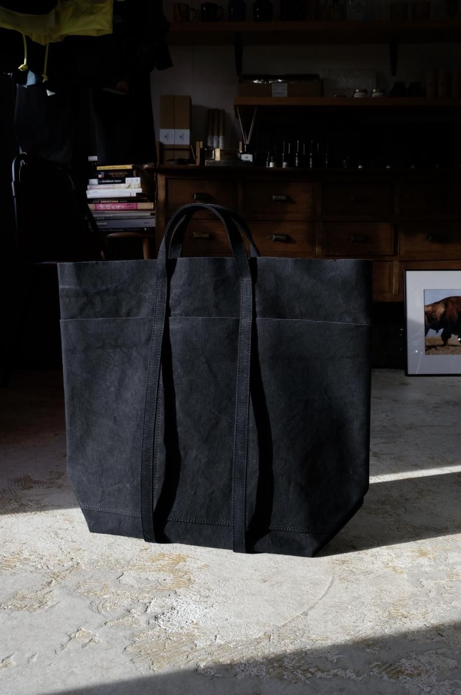 AMIACALVA ߥ-WASHED CANVAS 6POCKETS TOTE(T)-BLACK
