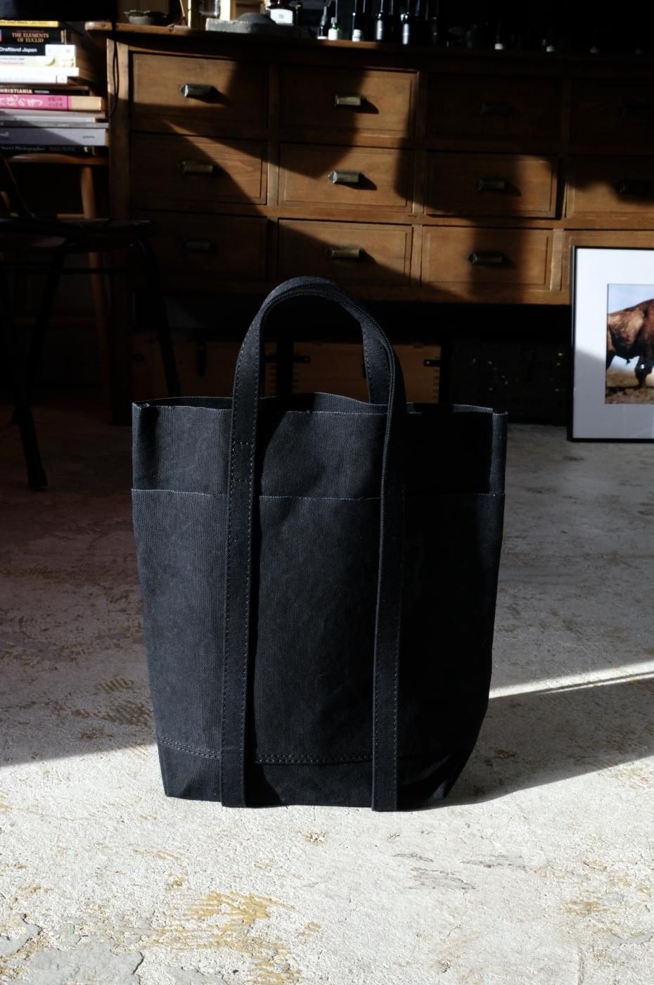 AMIACALVA ߥ-WASHED CANVAS 4POCKETS TOTE(TS)-BLACK